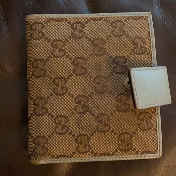 GUCCI Bamboo Wallet (Blue) - Authentic - Picture 3 of 9